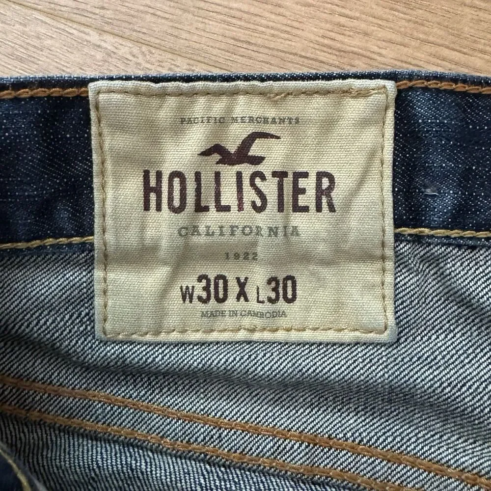 Hollister Mens Jeans 30x30 (Fits 32 Waist) Button Fly Blue Dark Wash Denim Pants